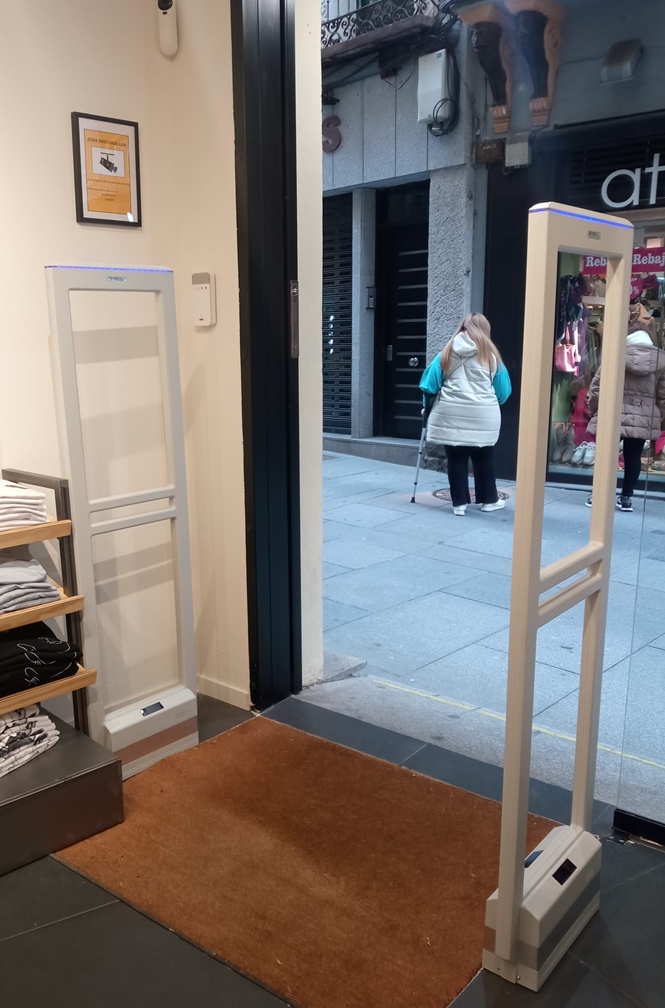 SISTEMA ANTIHURTO FIBERGLASS AM SY-T40-DUAL